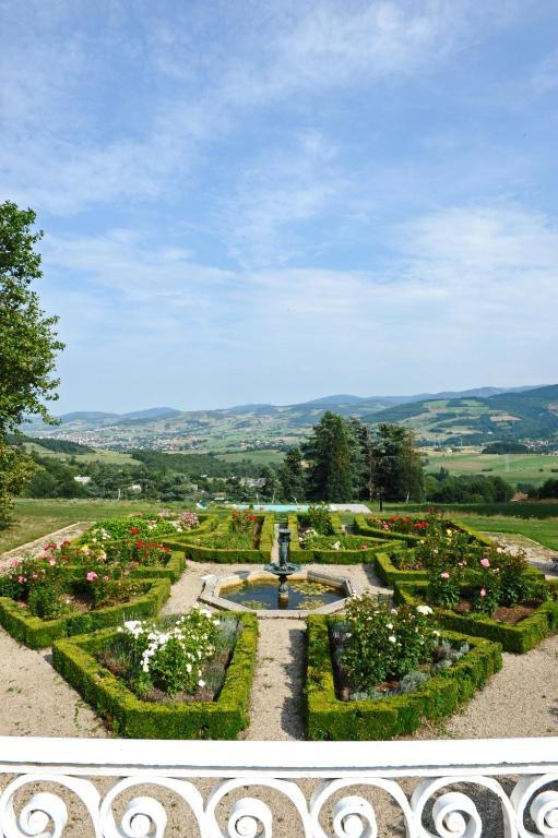 Logis De Nantas Panzió Saint-Jean-Bonnefonds Kültér fotó